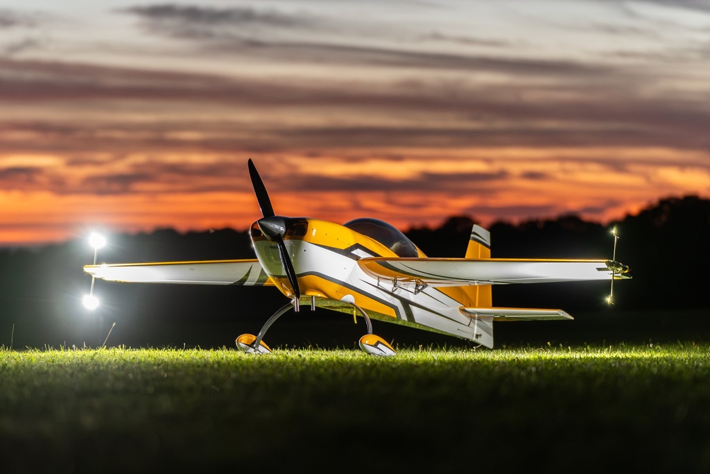 Lucid Nachtflugbeleuchtung (48" - 60")